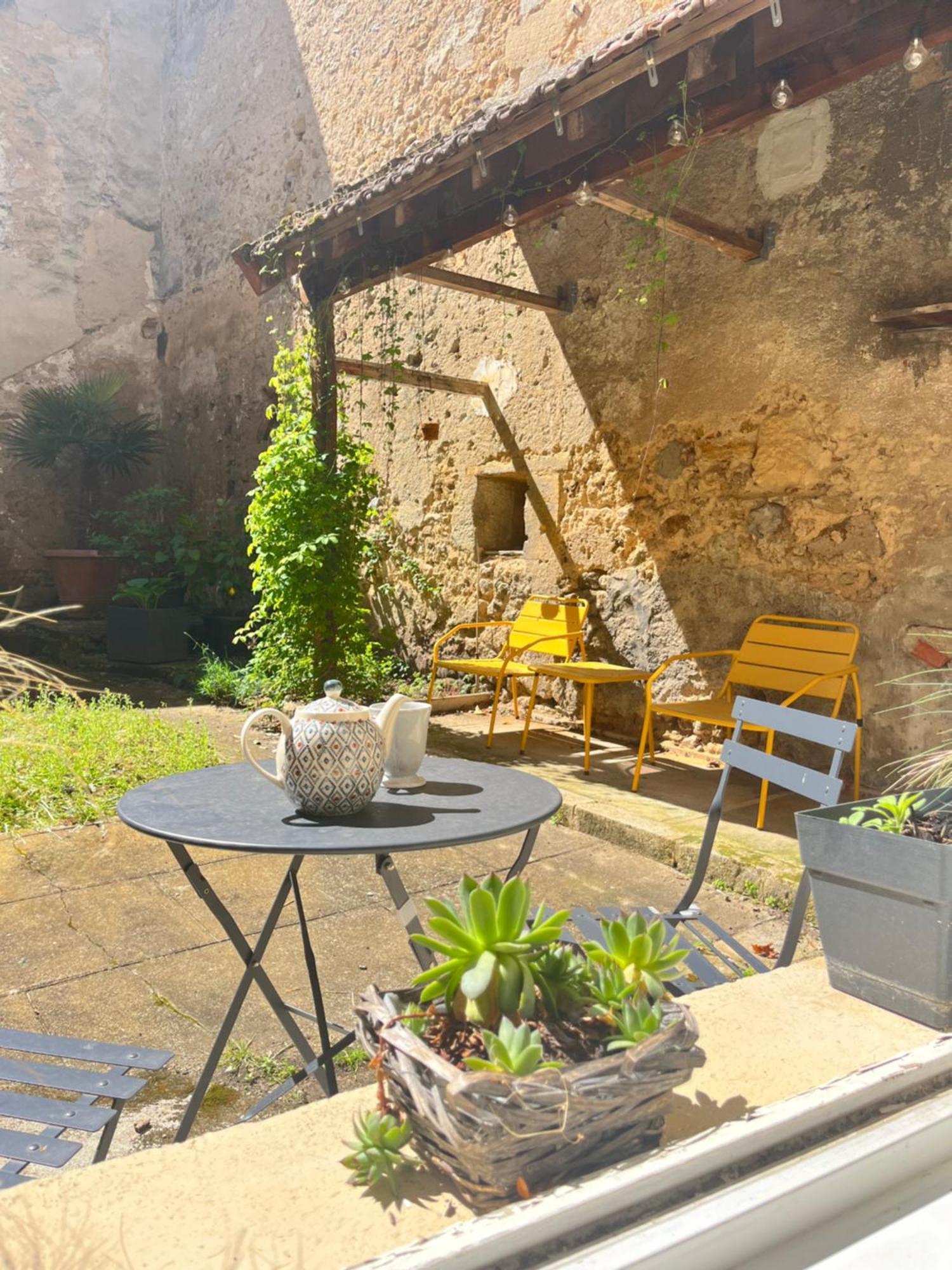 Maison Des Chevilles La Châtre Екстериор снимка